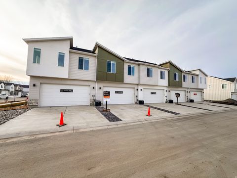 Tiny photo for 563 S 1215 W #133, Logan, UT 84321 (MLS # 2134252)