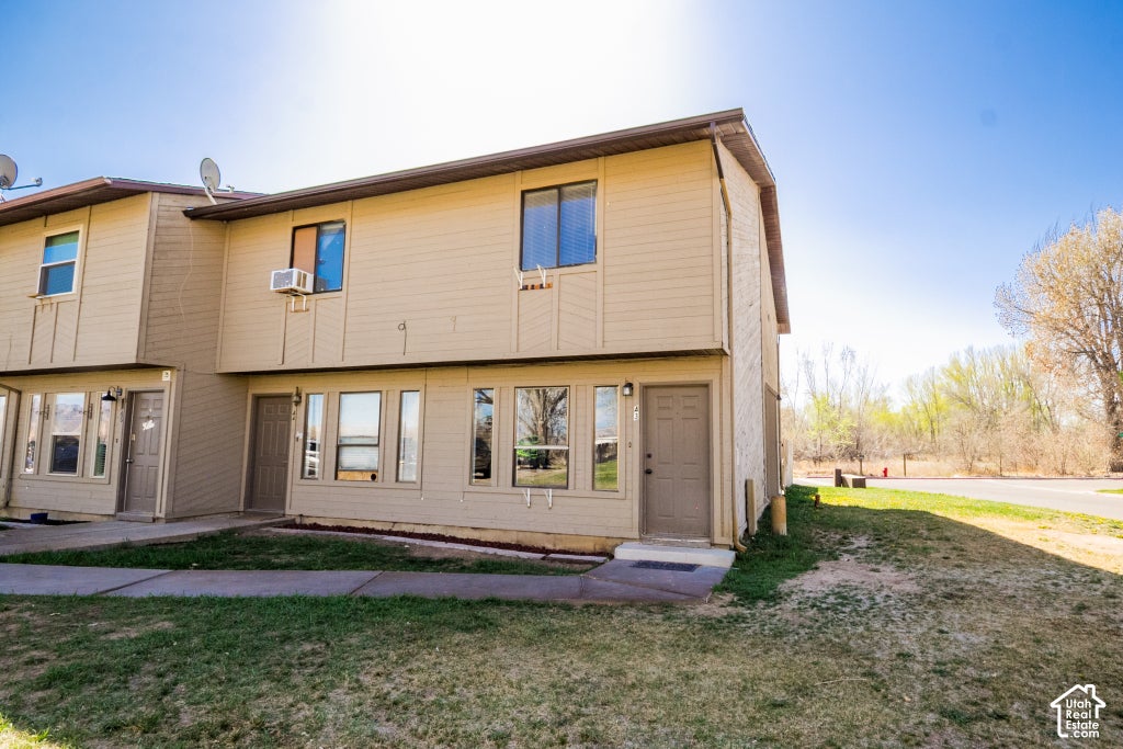 Photo of 1200 N 100 W #43 W, Vernal, UT 84078 (MLS # 2192953)