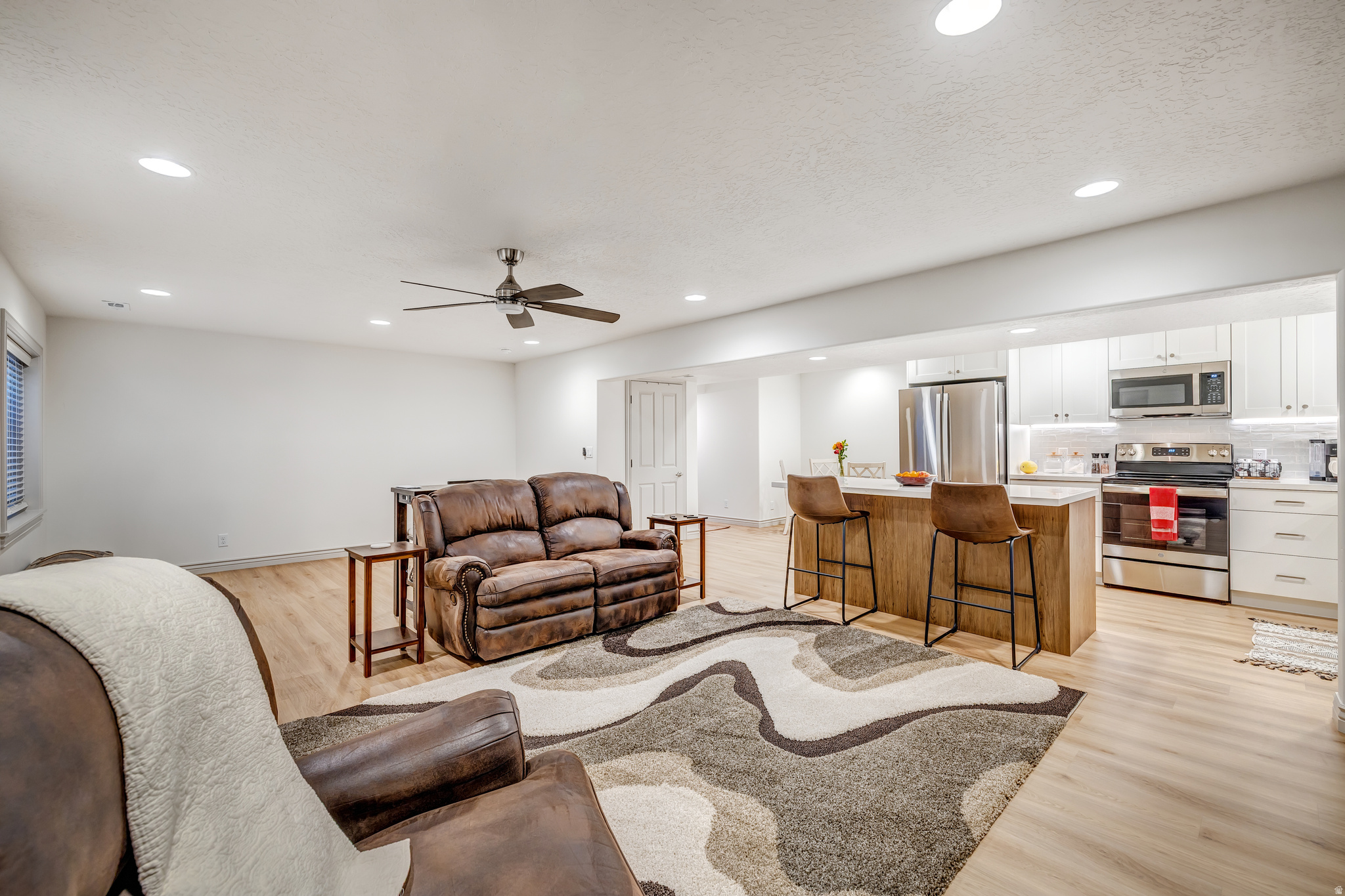 FOX GATE FARMS - Residential