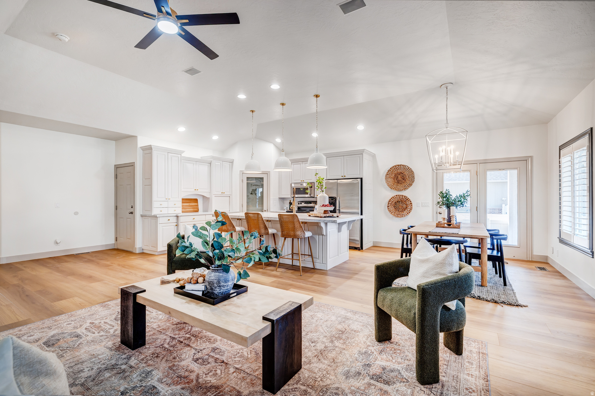 FOX GATE FARMS - Residential