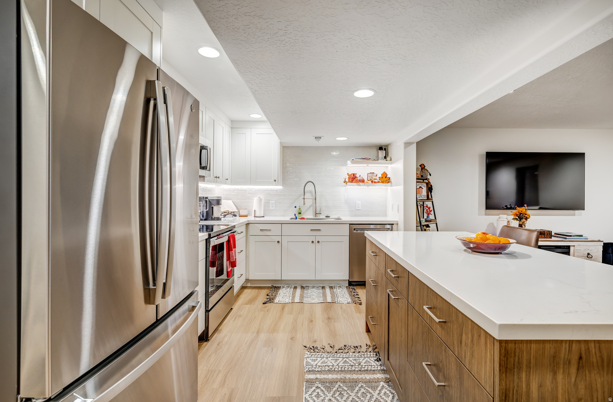 FOX GATE FARMS - Residential