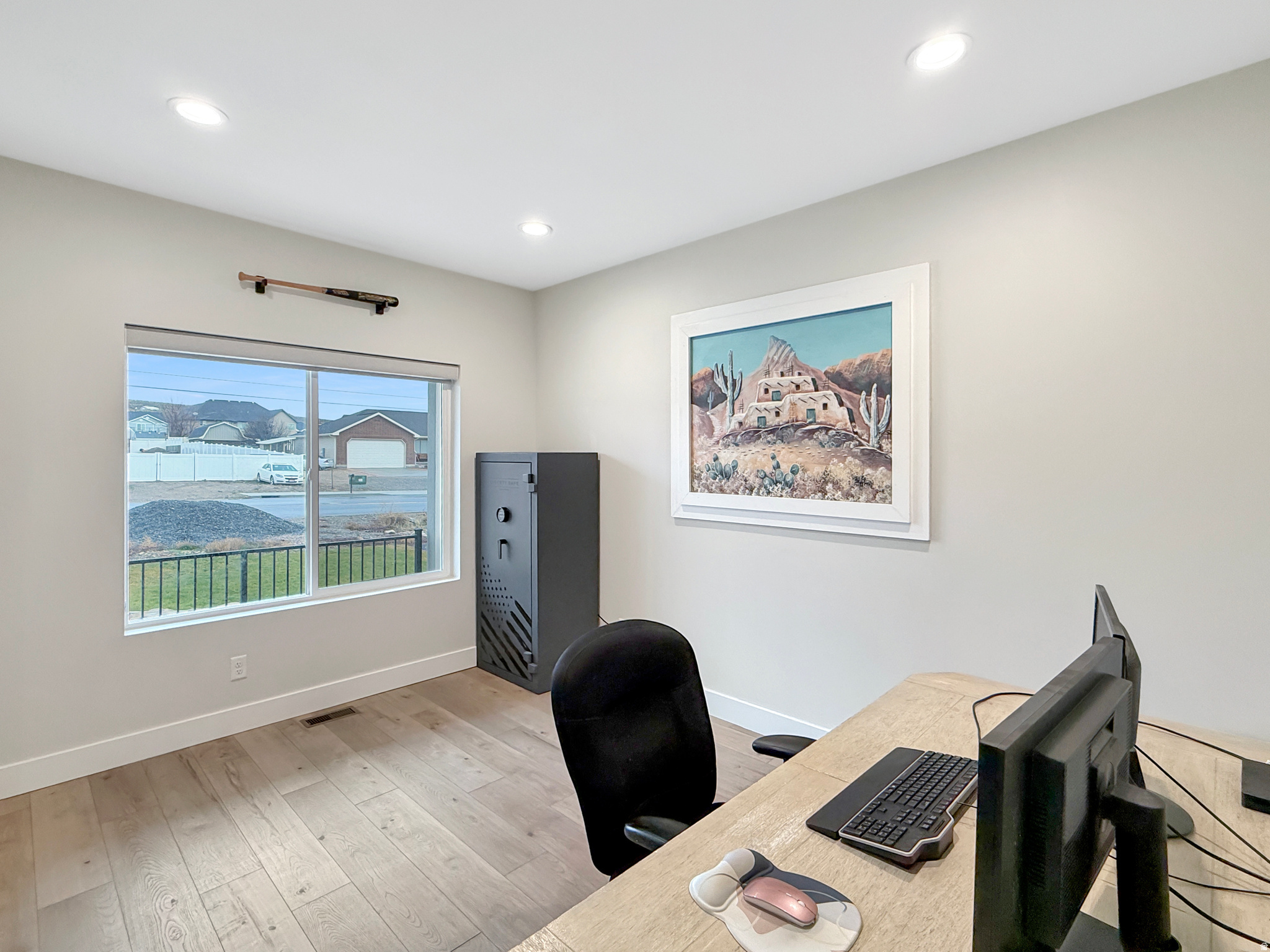 H&L ANDERSEN - Residential