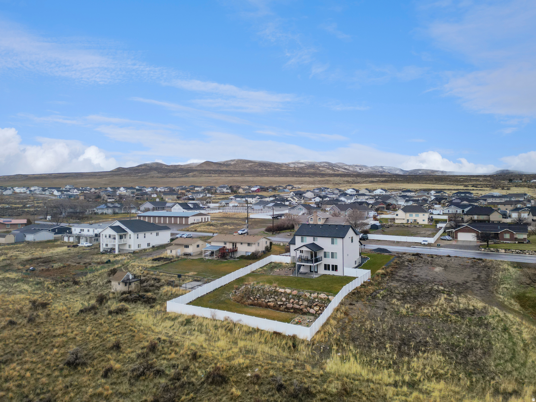 H&L ANDERSEN - Residential