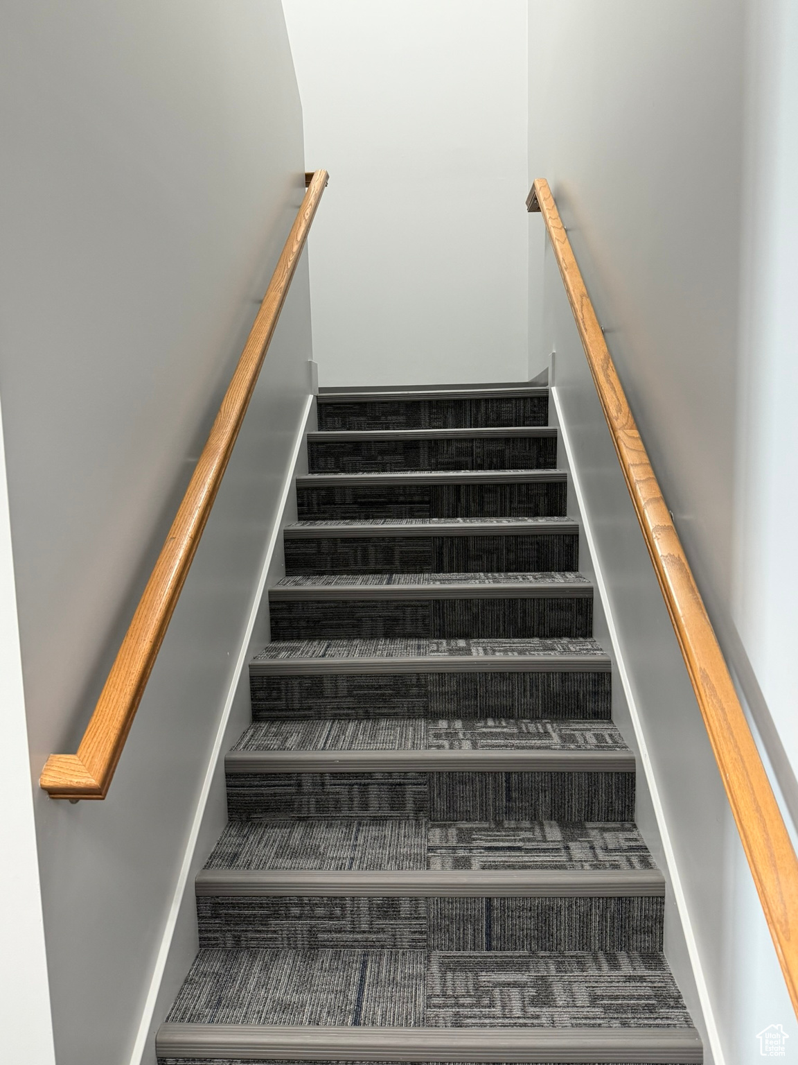 AF9 CONDO - Commercial Lease