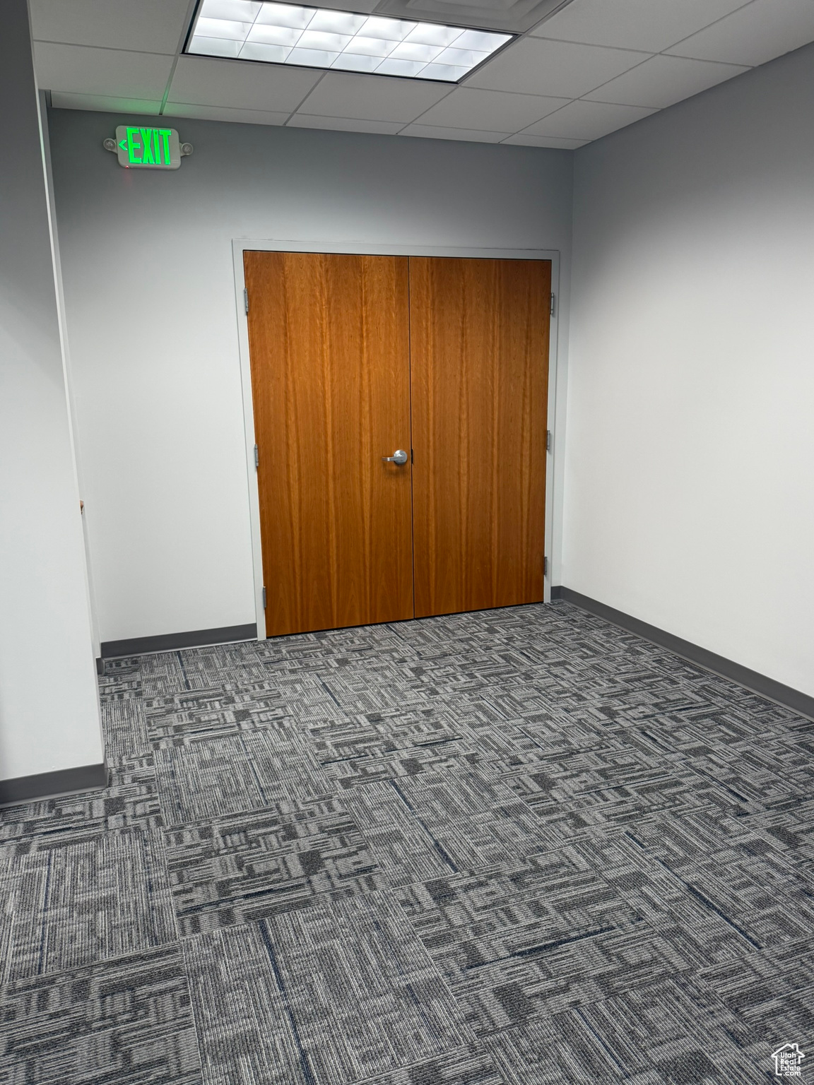 AF9 CONDO - Commercial Lease