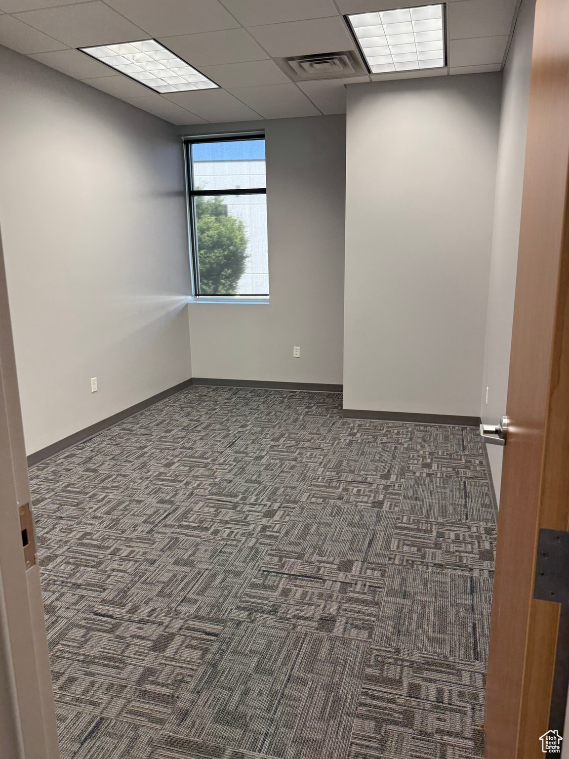 AF9 CONDO - Commercial Lease