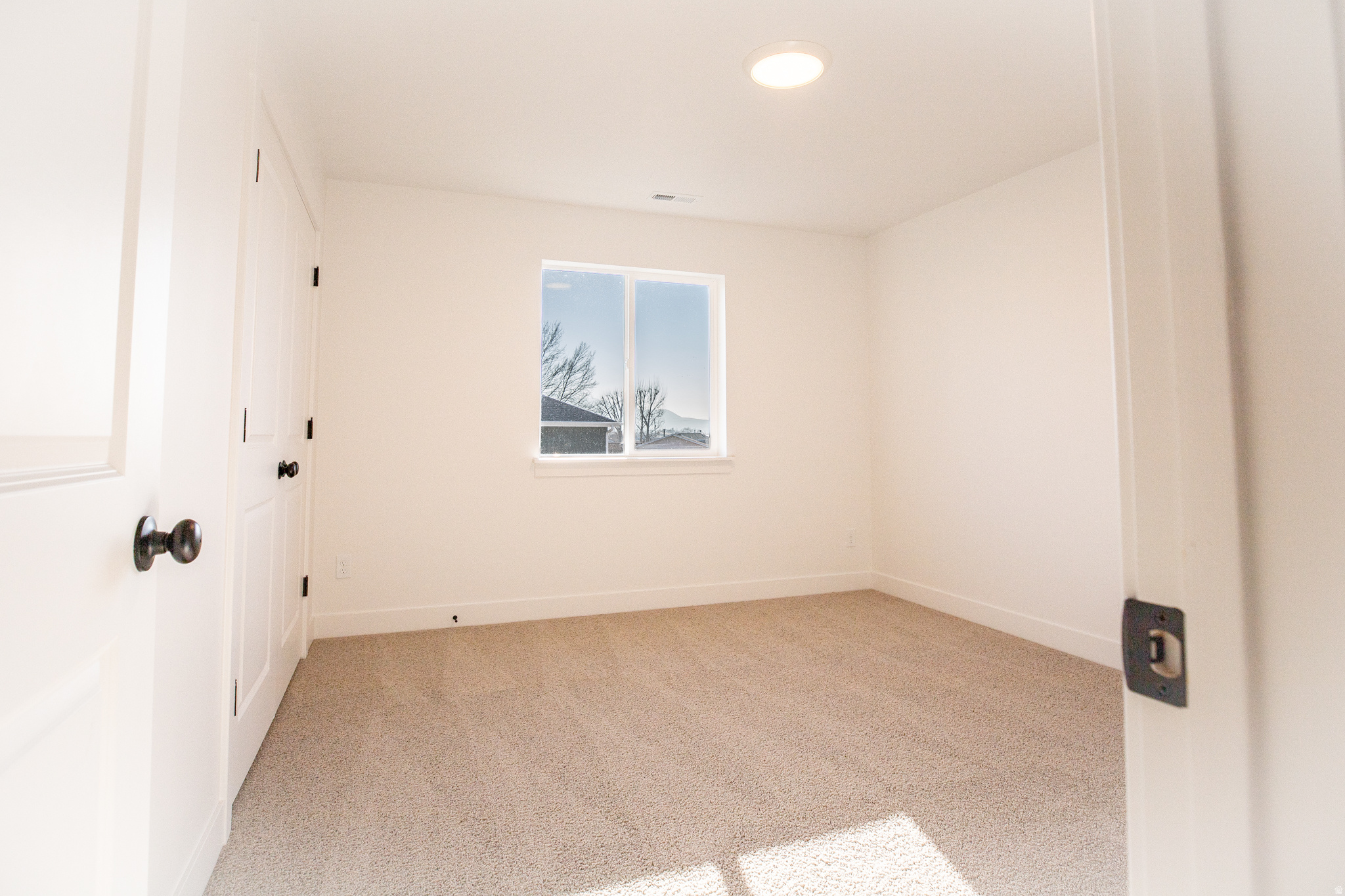 SALEM FIELDS - Residential