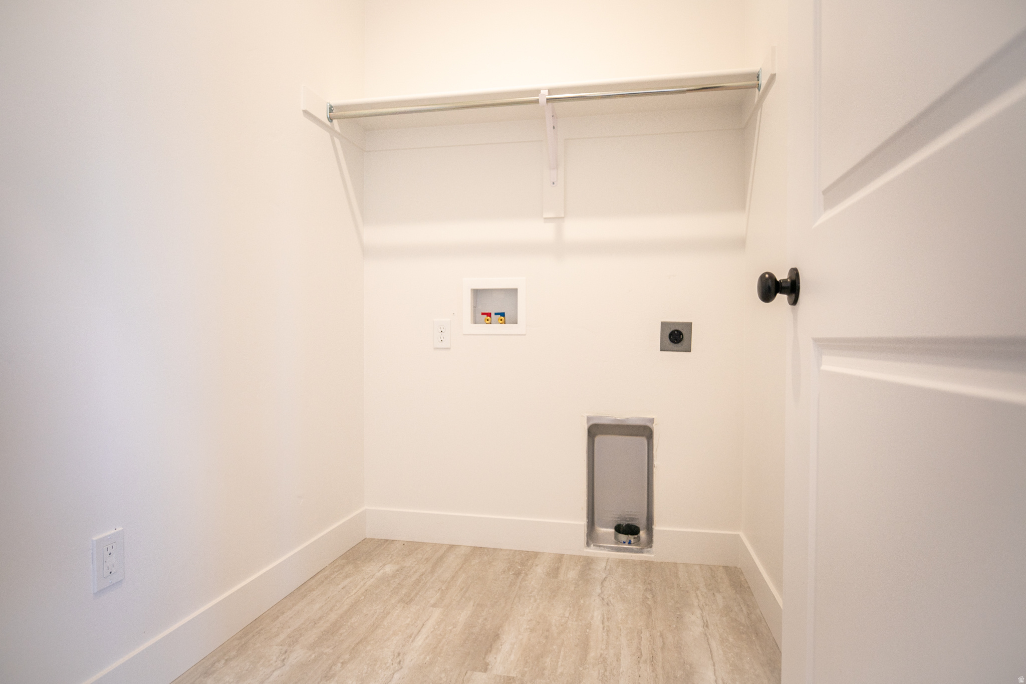 SALEM FIELDS - Residential