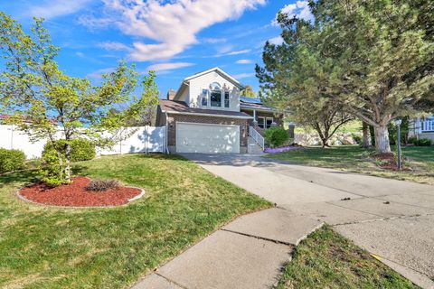 Photo of 3507 N 400 E, North Ogden, UT 84414 (MLS # 2150544)