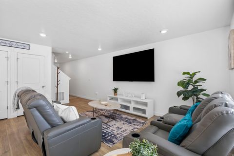 Tiny photo for 873 N 3540 W, Lehi, UT 84048 (MLS # 2131047)