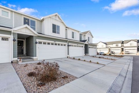 Tiny photo for 873 N 3540 W, Lehi, UT 84048 (MLS # 2131047)