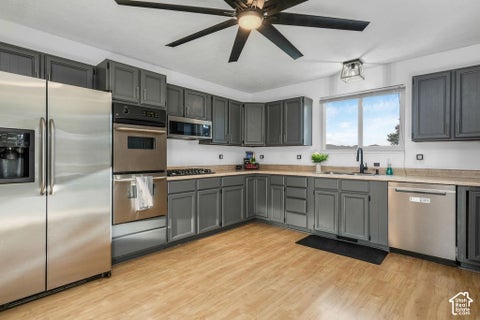 Tiny photo for 9750 S INDIAN RIDGE DR, Sandy, UT 84092 (MLS # 2190503)