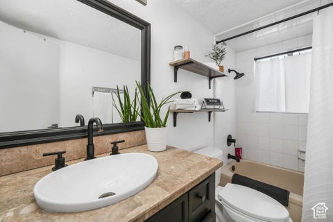 Tiny photo for 9750 S INDIAN RIDGE DR, Sandy, UT 84092 (MLS # 2190503)