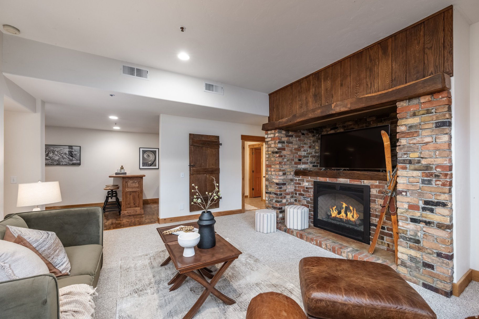 AERIE AREA - Residential