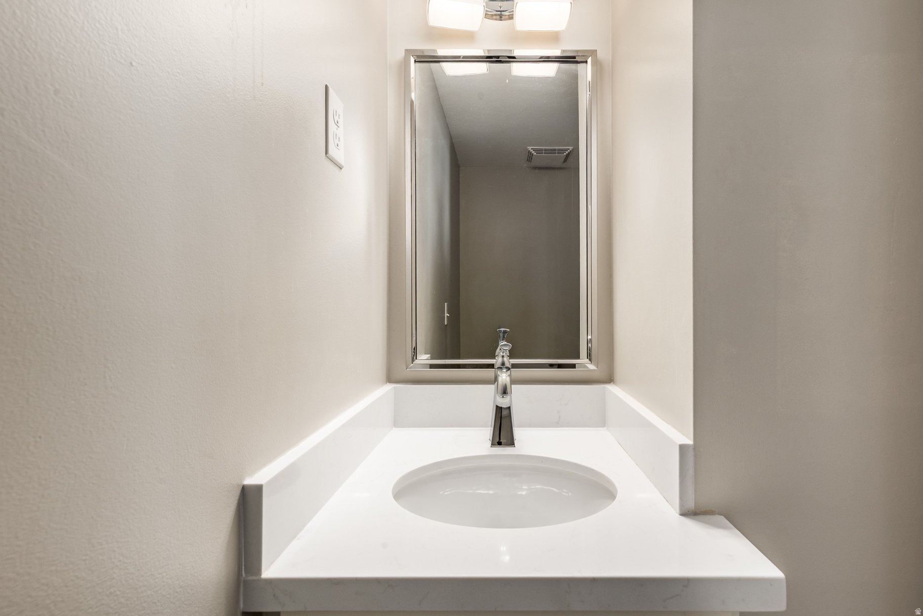 QUAIL HOLLOW #7 - Residential