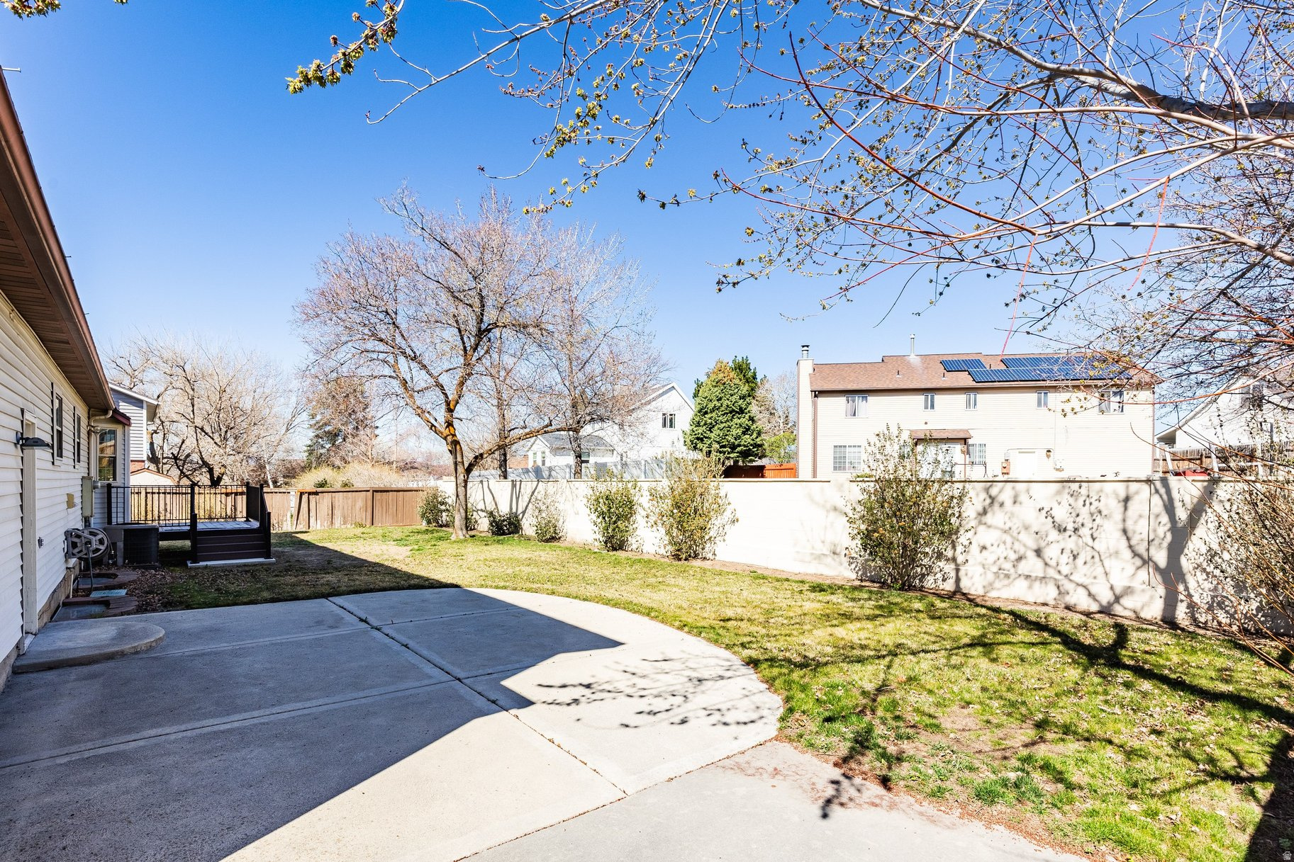 QUAIL HOLLOW #7 - Residential