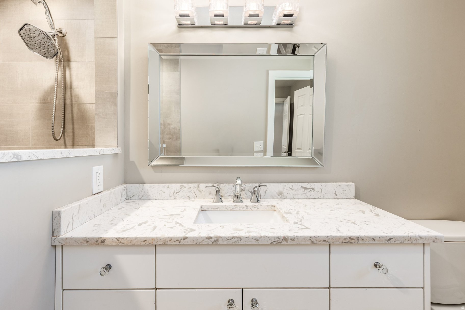 QUAIL HOLLOW #7 - Residential