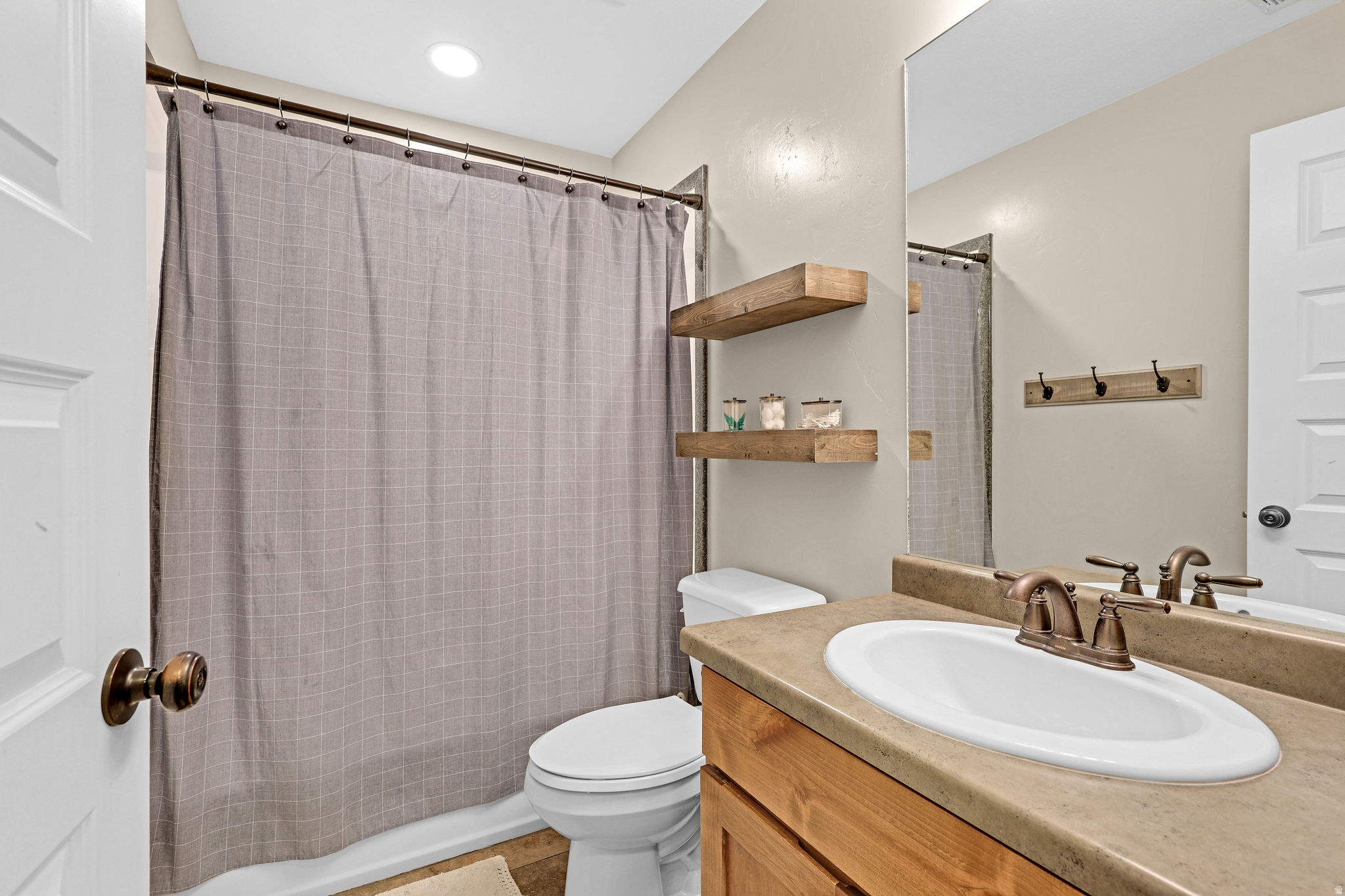 KERSHAW ESTATES - Residential