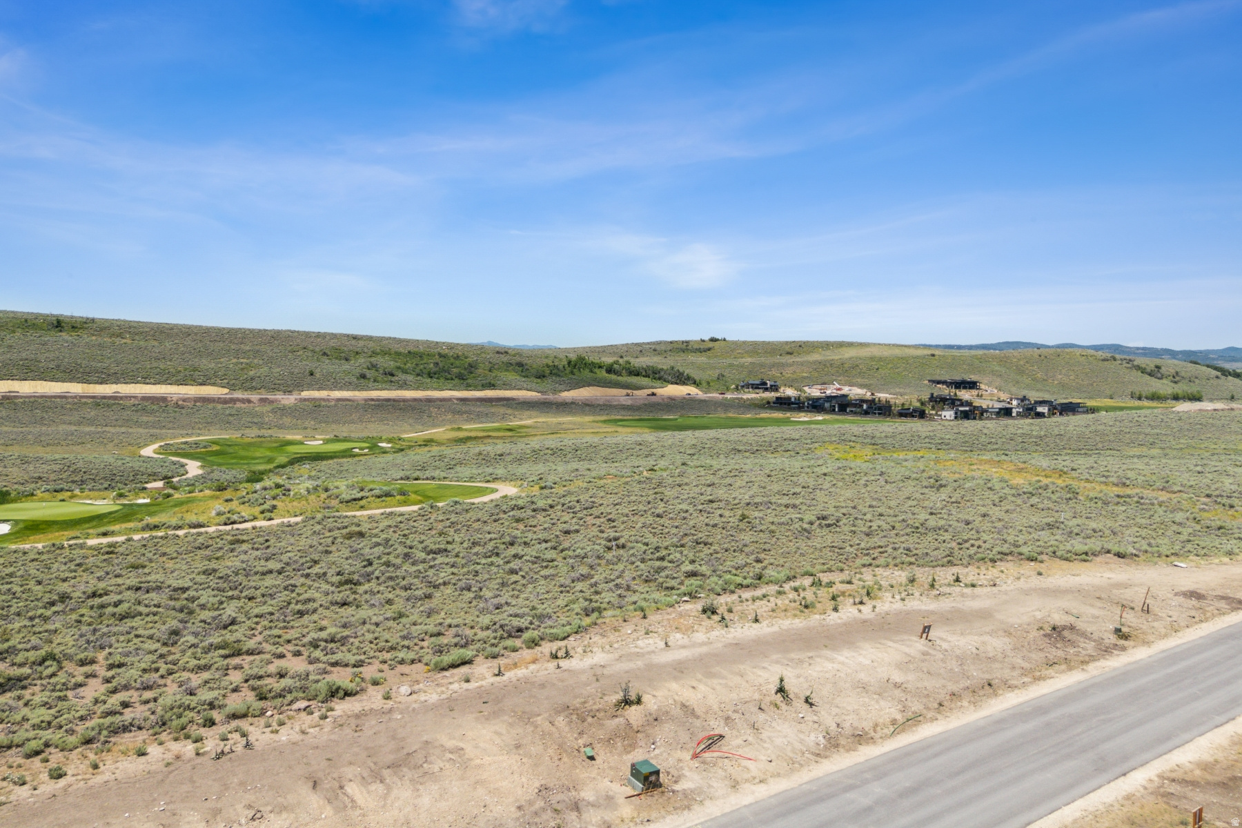 LINKS EDGE - Residential