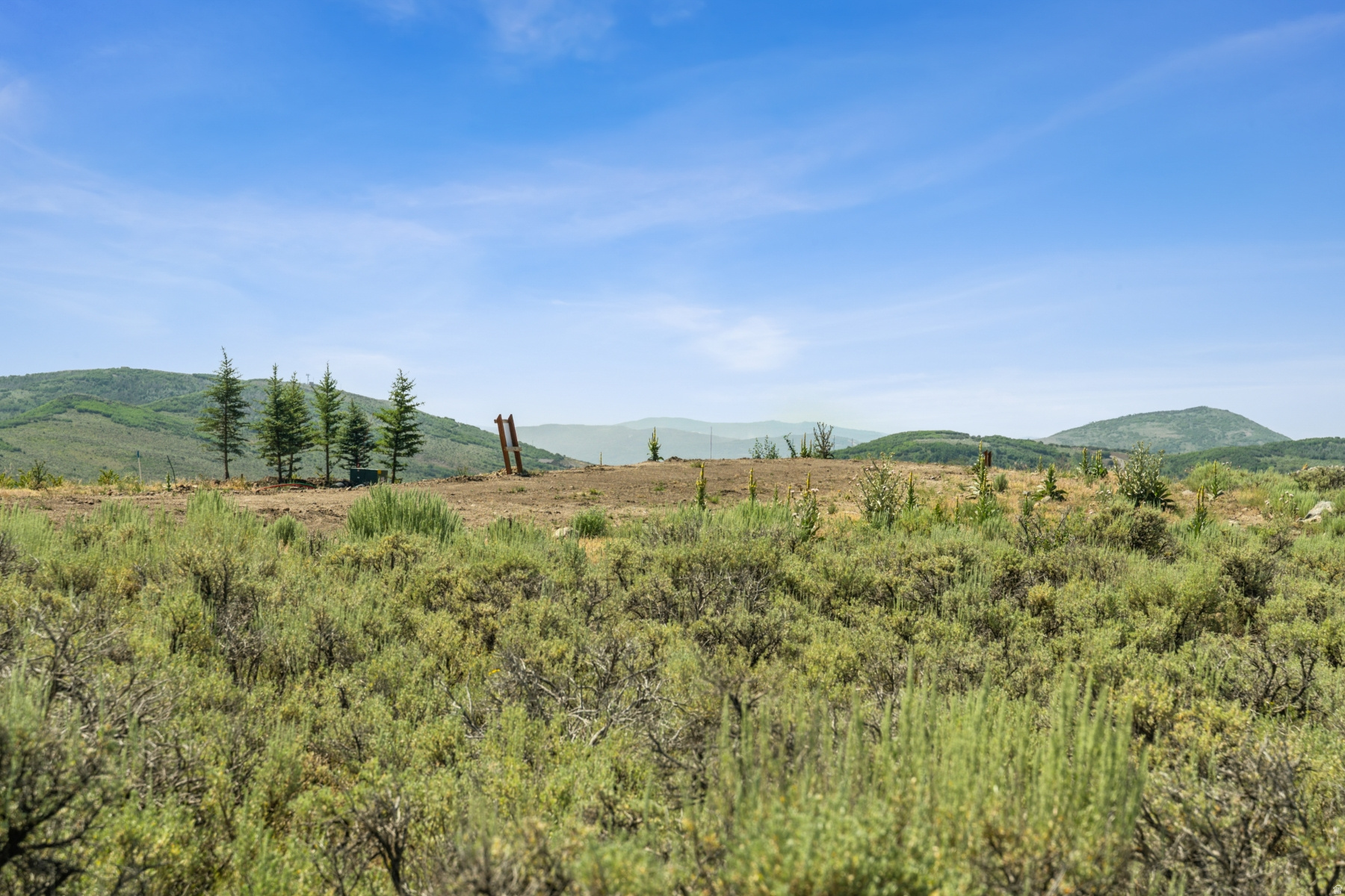 LINKS EDGE - Residential