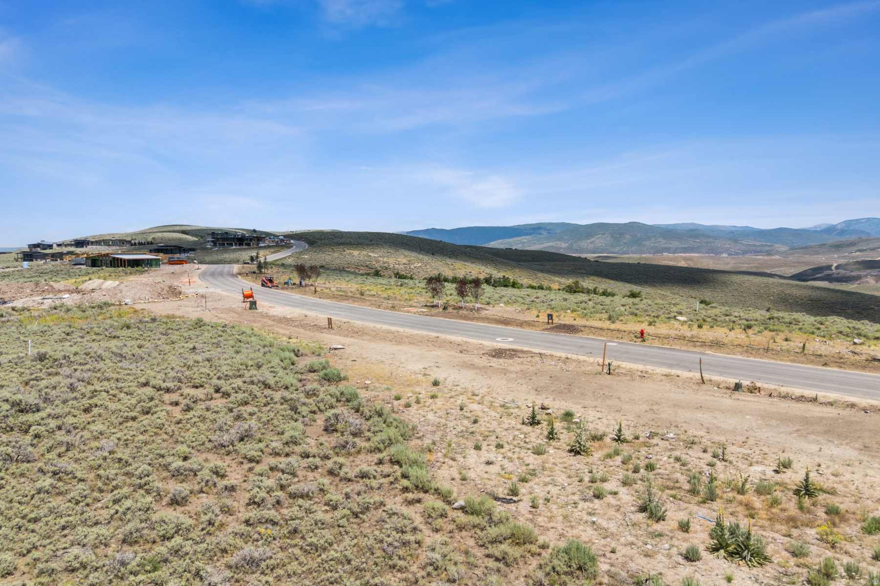 LINKS EDGE - Residential