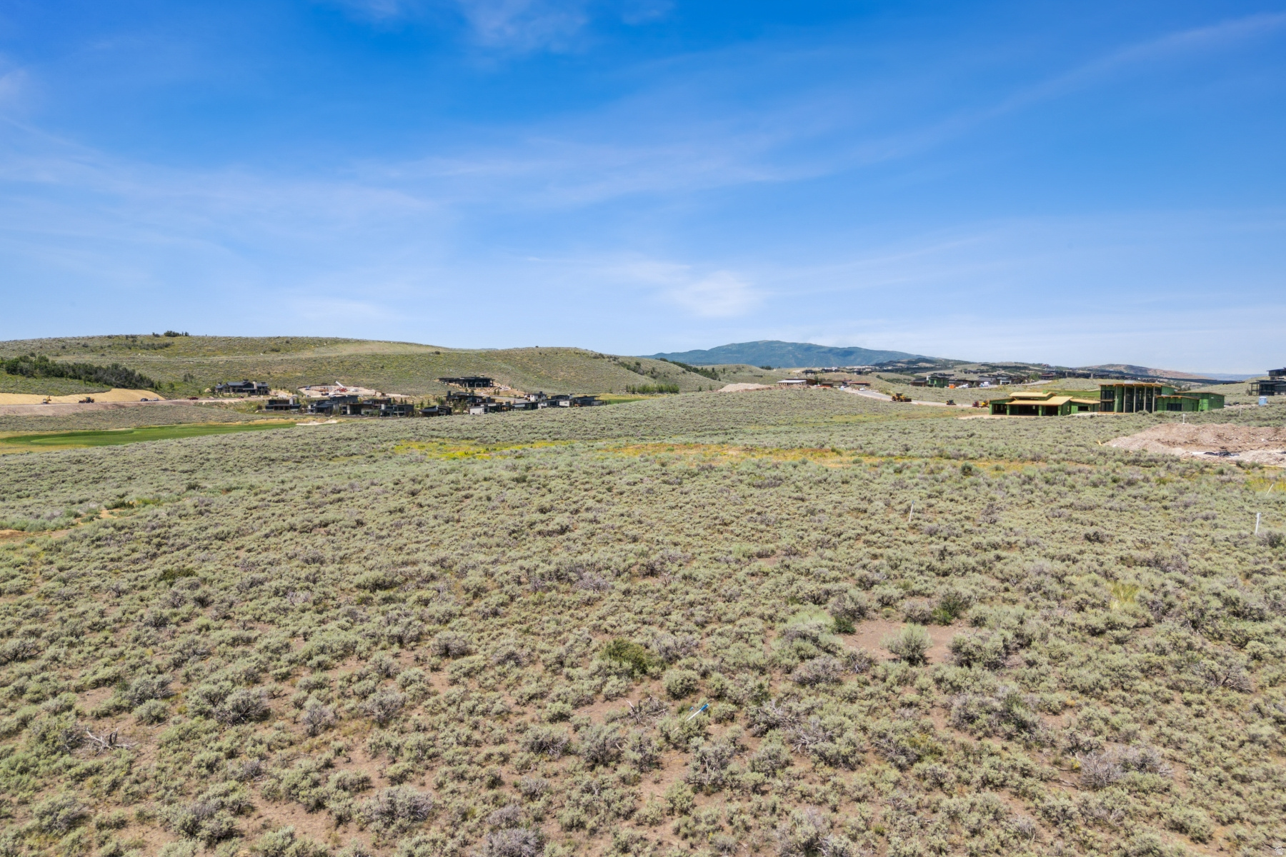 LINKS EDGE - Residential