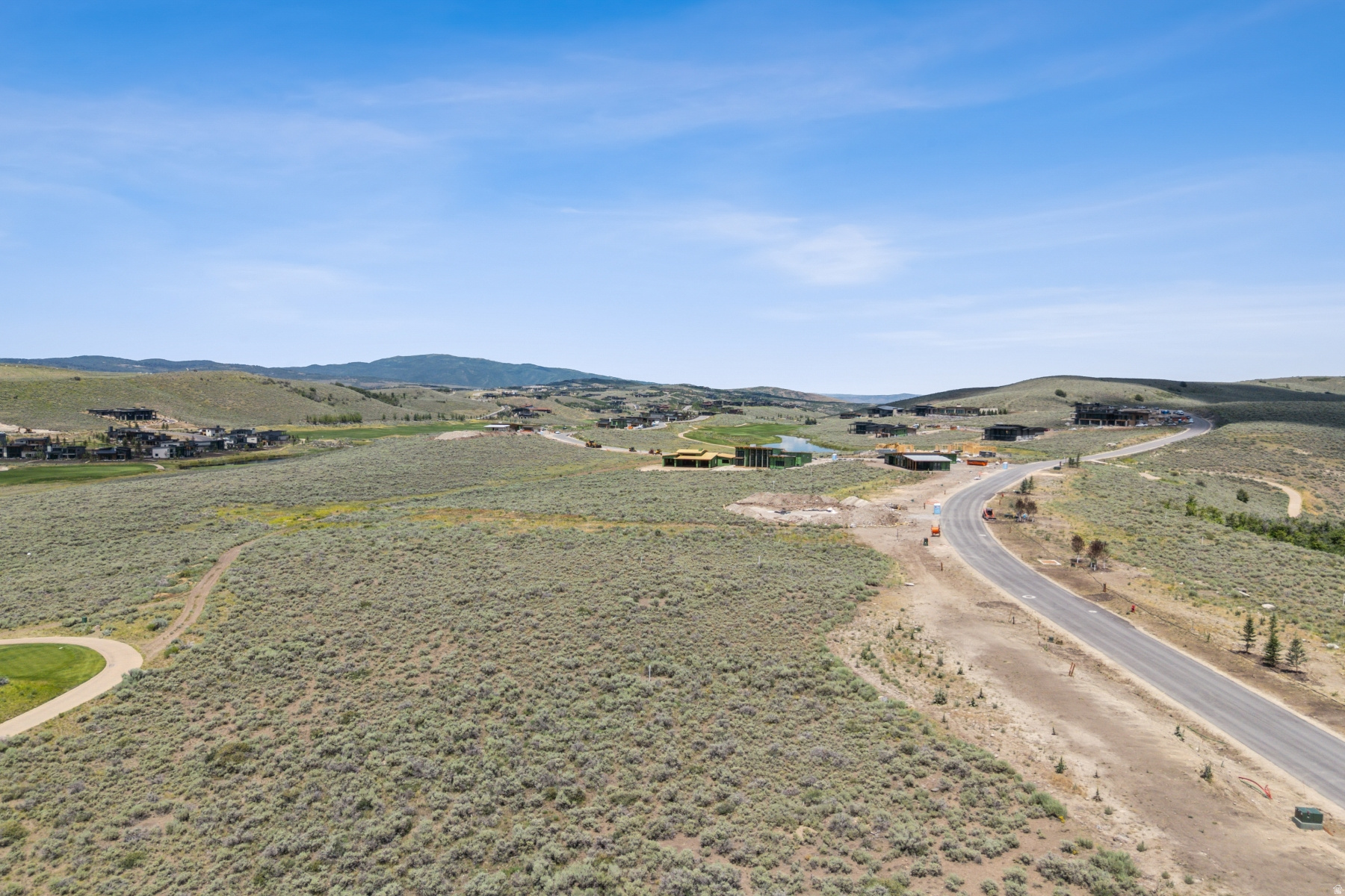 LINKS EDGE - Residential