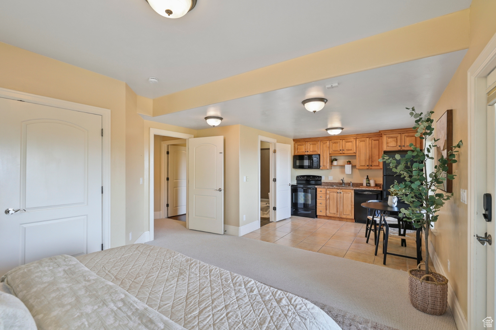 OAKDALE - Residential