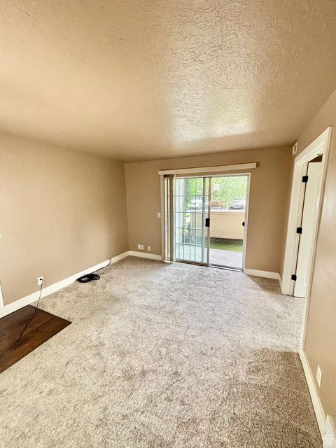 Tiny photo for 1212 E WATERSIDE CV #10, Cottonwood Heights, UT 84047 (MLS # 2115748)