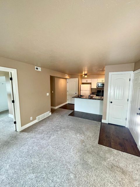 Tiny photo for 1212 E WATERSIDE CV #10, Cottonwood Heights, UT 84047 (MLS # 2115748)