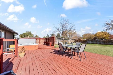 Tiny photo for 2883 W JANALEE DR, West Jordan, UT 84088 (MLS # 2122011)