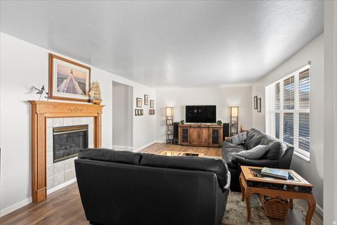Tiny photo for 2883 W JANALEE DR, West Jordan, UT 84088 (MLS # 2122011)