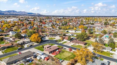 Tiny photo for 2883 W JANALEE DR, West Jordan, UT 84088 (MLS # 2122011)