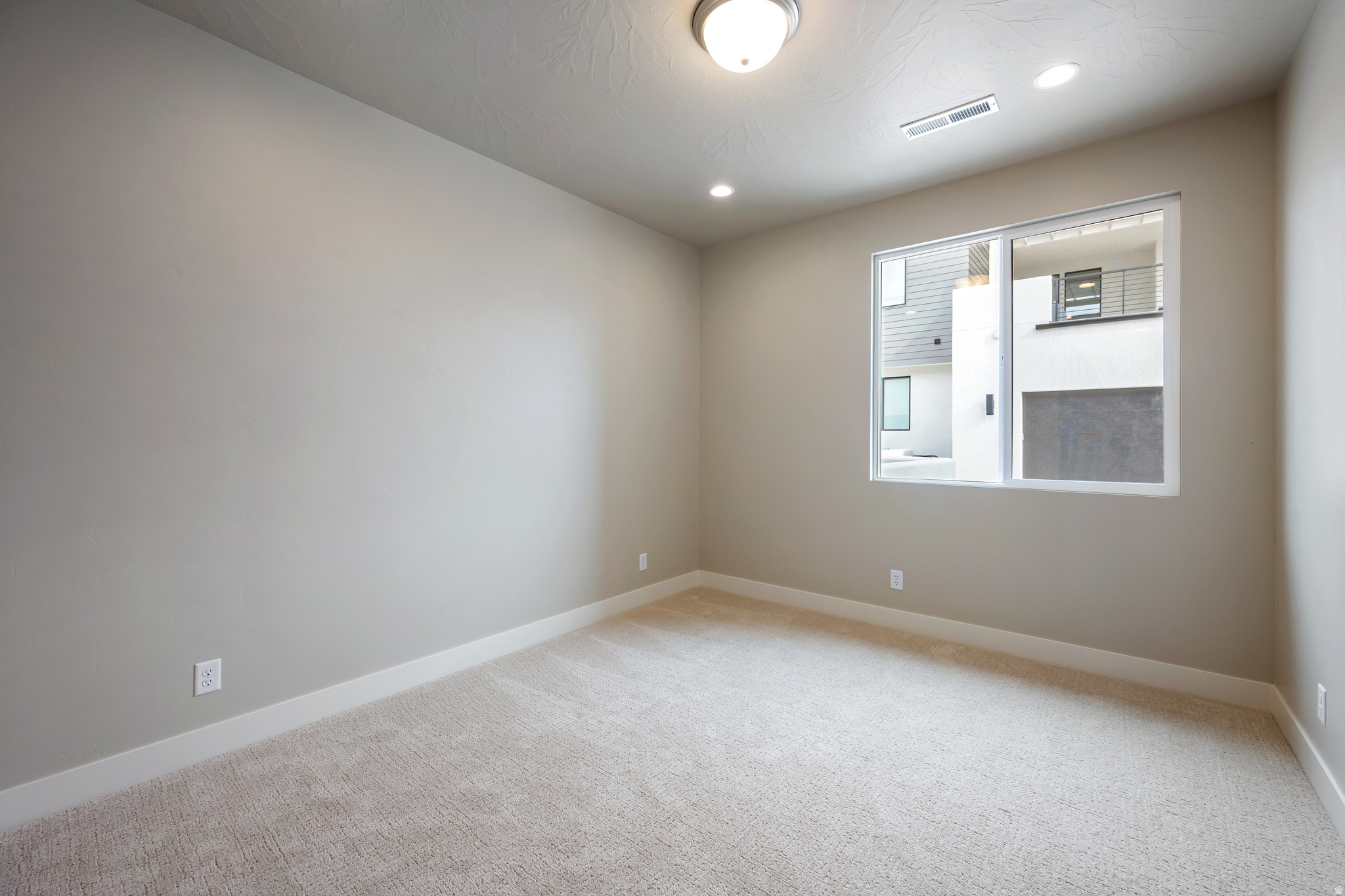 ATKINVILLE TOWNHOMES AT DESERT COLOR - Residential