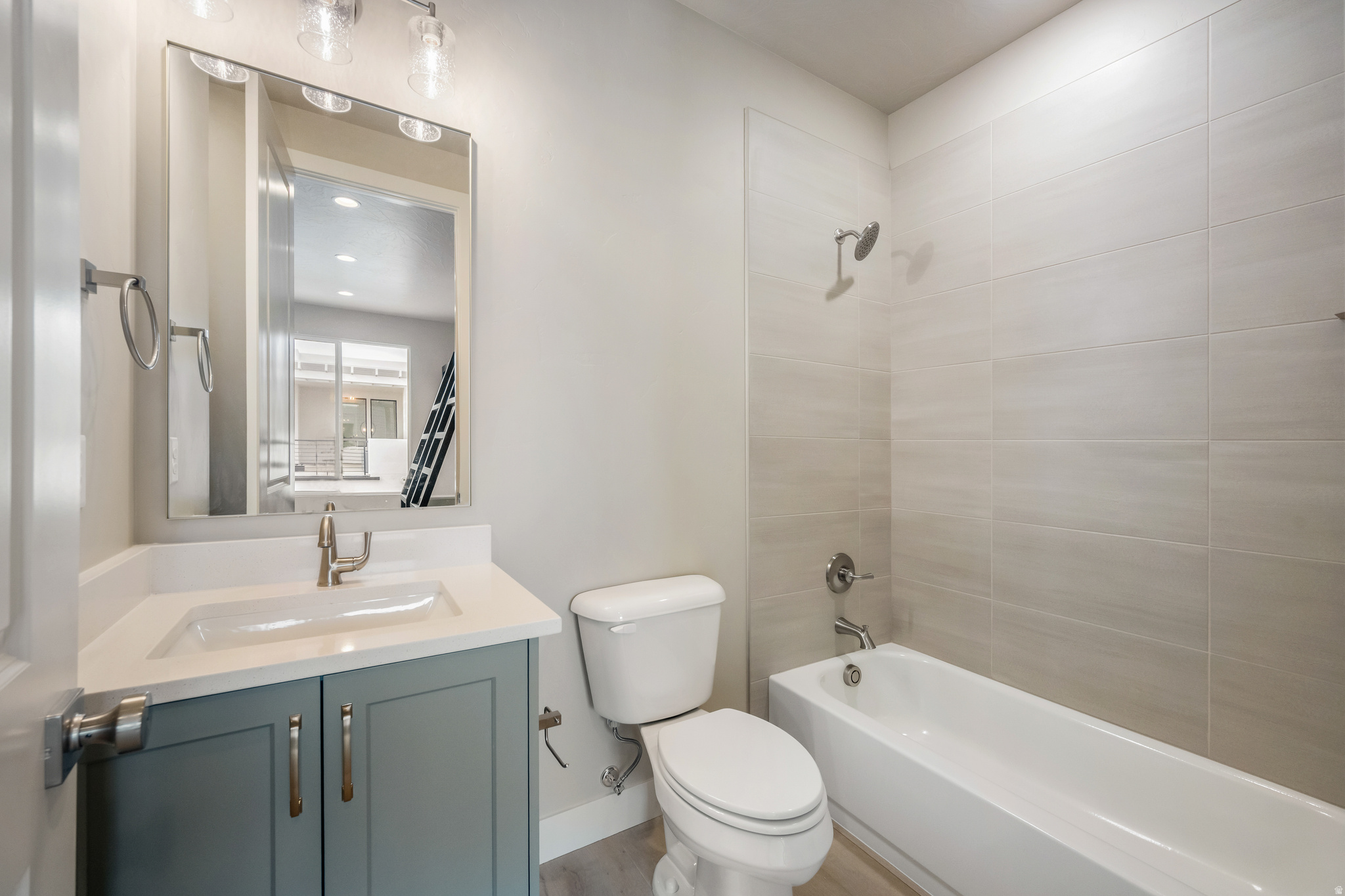 ATKINVILLE TOWNHOMES AT DESERT COLOR - Residential