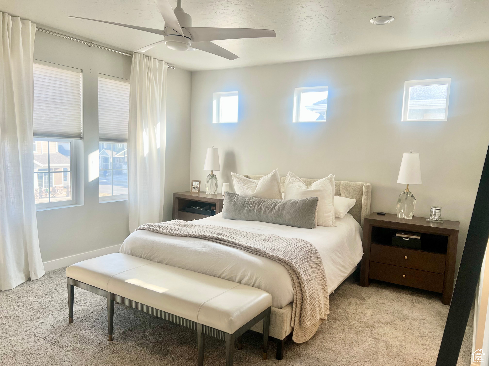 Saratoga Springs, Utah 84045, United States, 3 Bedrooms Bedrooms, ,2 BathroomsBathrooms,Residential,Pending,27417