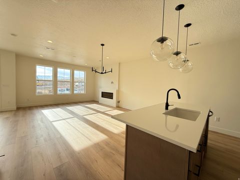 Tiny photo for 6992 W HIDDEN HILLS WAY S #181, West Jordan, UT 84081 (MLS # 2127271)
