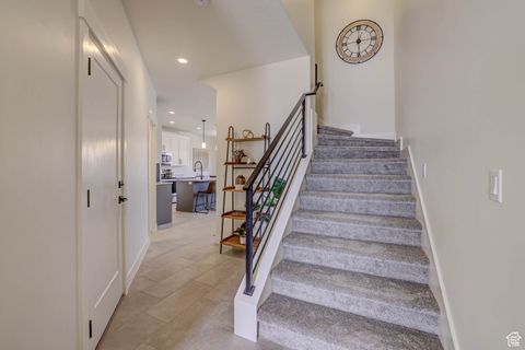 Tiny photo for 1301 E VISTA ROJA PL, Washington, UT 84780 (MLS # 2114734)