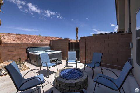 Tiny photo for 1301 E VISTA ROJA PL, Washington, UT 84780 (MLS # 2114734)