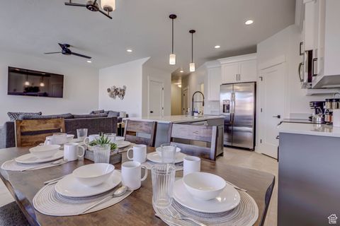 Tiny photo for 1301 E VISTA ROJA PL, Washington, UT 84780 (MLS # 2114734)