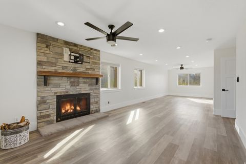 Tiny photo for 4309 W OAK RD N, Cedar Hills, UT 84062 (MLS # 2147293)