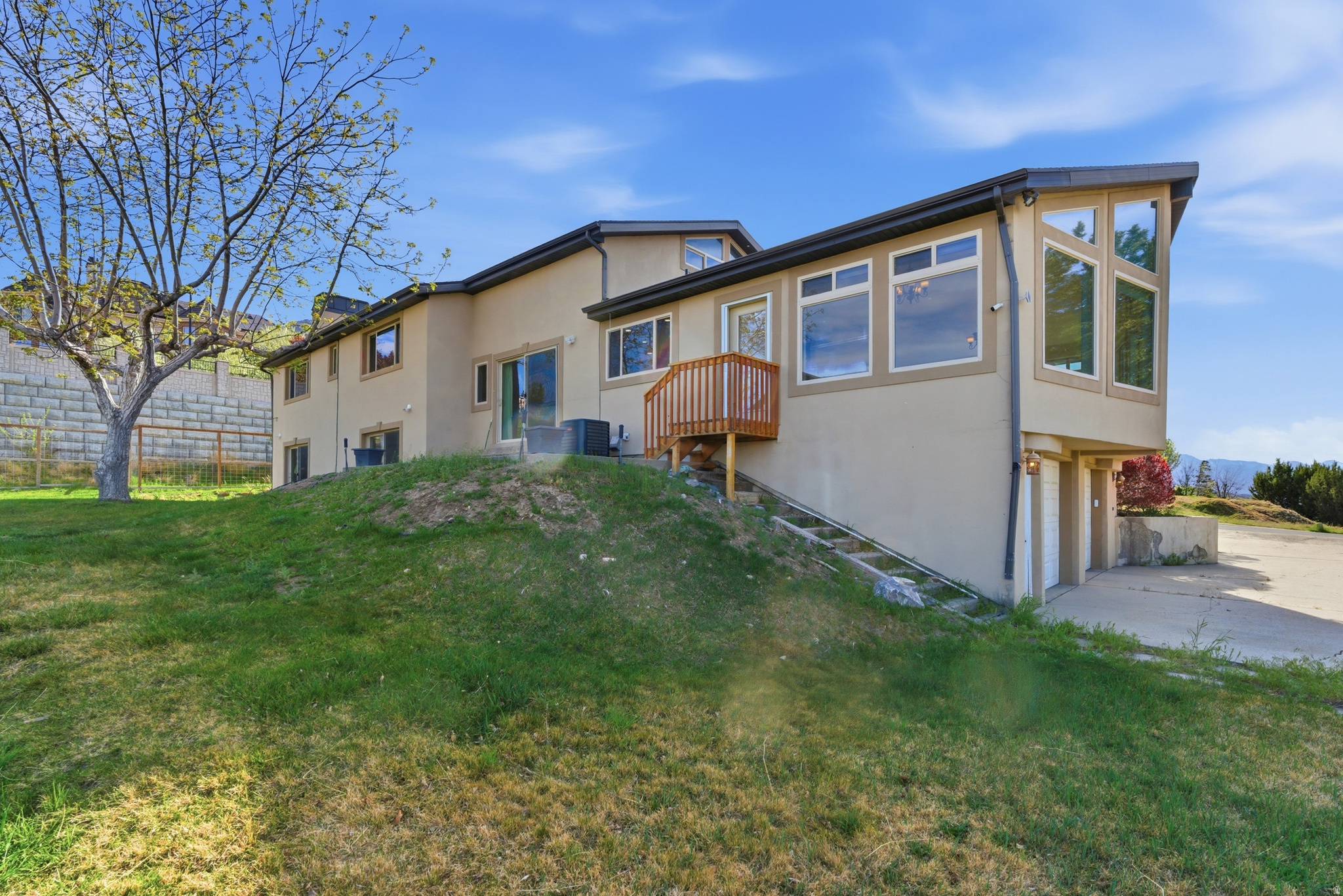 CEDAR HILLS - Residential