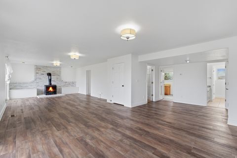 Tiny photo for 4309 W OAK RD N, Cedar Hills, UT 84062 (MLS # 2147293)