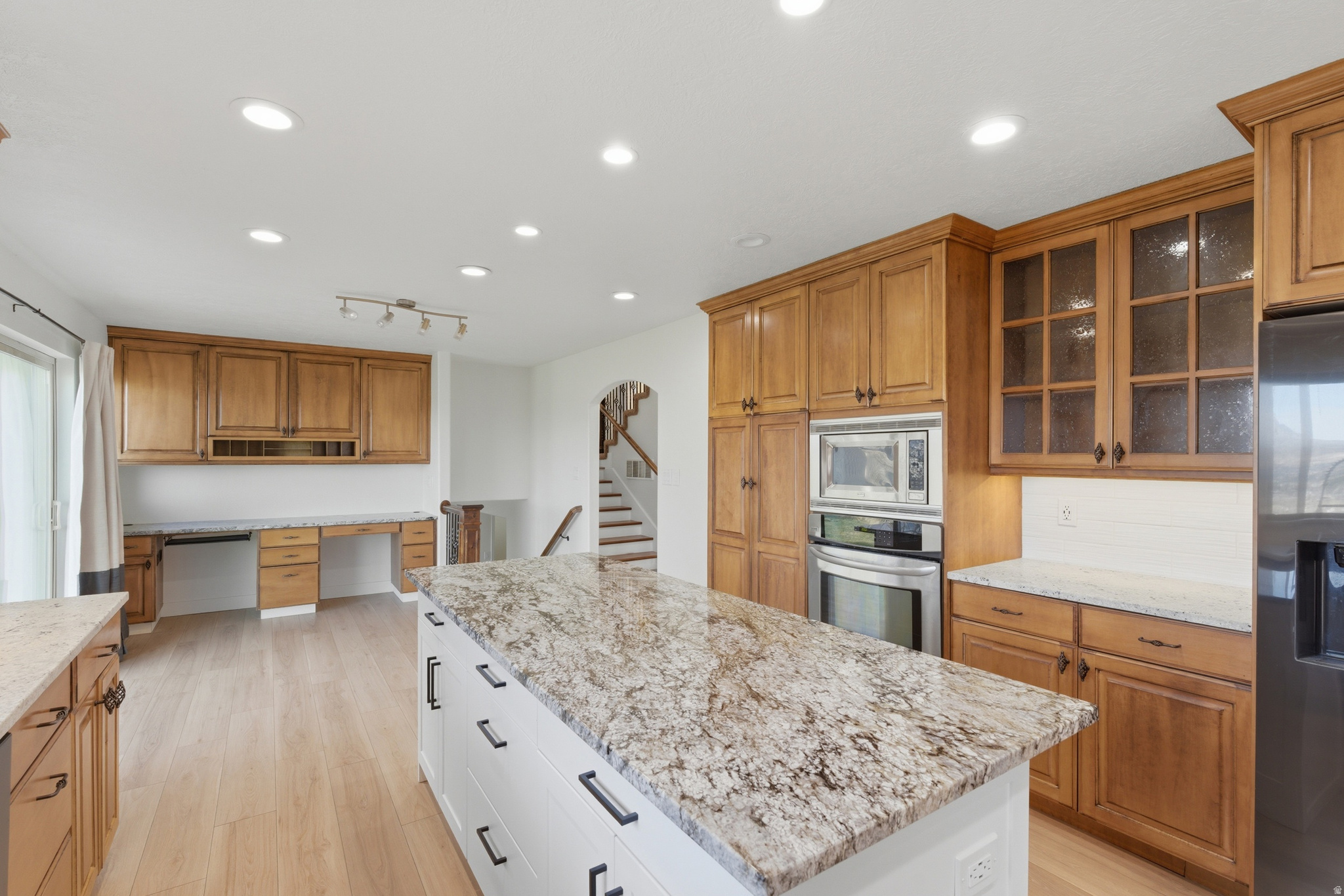 CEDAR HILLS - Residential