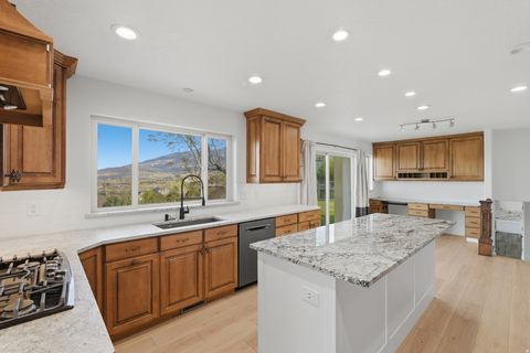 Tiny photo for 4309 W OAK RD N, Cedar Hills, UT 84062 (MLS # 2147293)