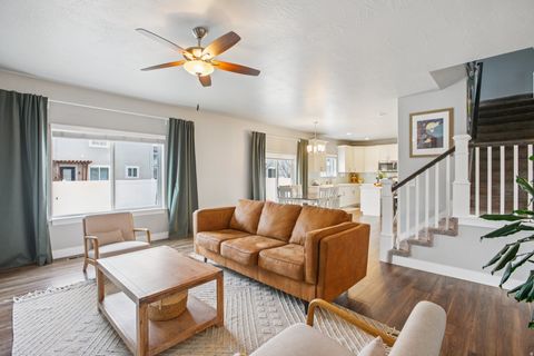 Tiny photo for 65 E 425 N, Vineyard, UT 84059 (MLS # 2141628)