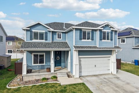 Tiny photo for 65 E 425 N, Vineyard, UT 84059 (MLS # 2141628)