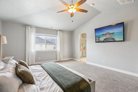 Tiny photo for 65 E 425 N, Vineyard, UT 84059 (MLS # 2141628)
