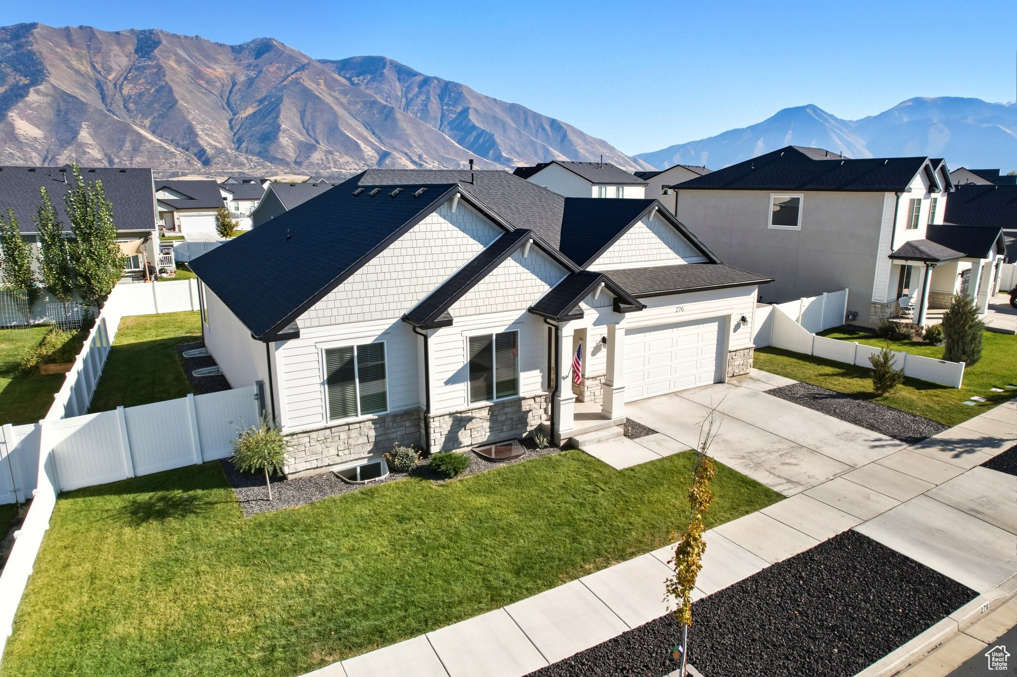 SUNRISE RANCH - Residential