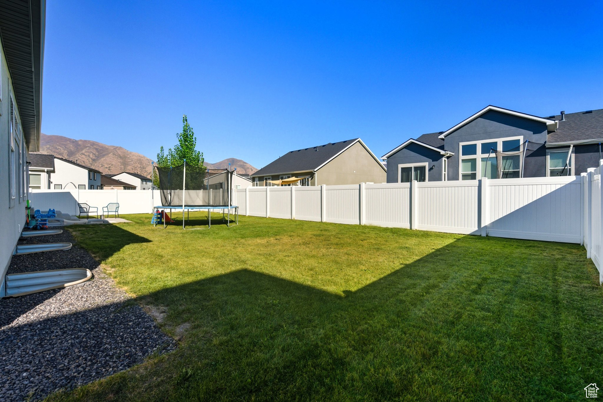 SUNRISE RANCH - Residential